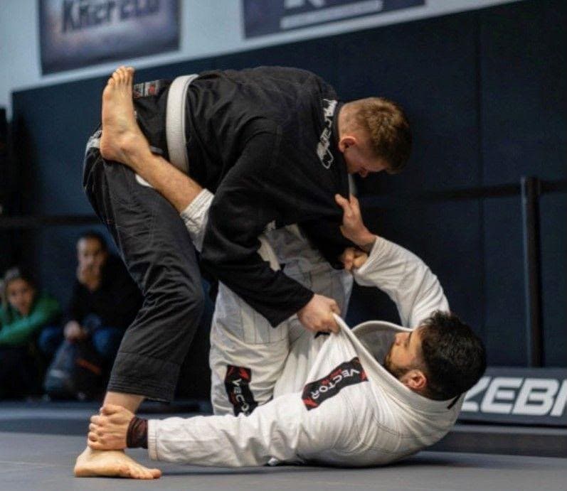 Grappling training at Spartan Strength MMA